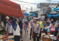 Polres Batubara Masuk Pasar Tradisionil Di Limapuluh, Imbau Warga Patuhi Prokes